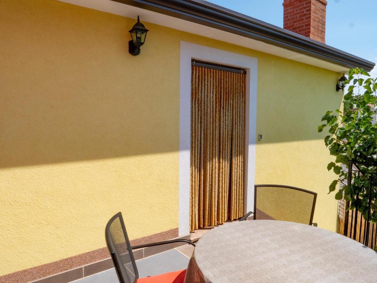Studio Apartment Gianni Vižinada Zewnętrze zdjęcie